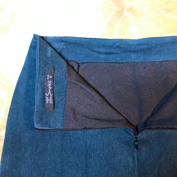 Simplee’s Pencil Skirt Corduroy BerryGo Bodycon Luxury Floral Embroidered Small - Picture 6 of 16